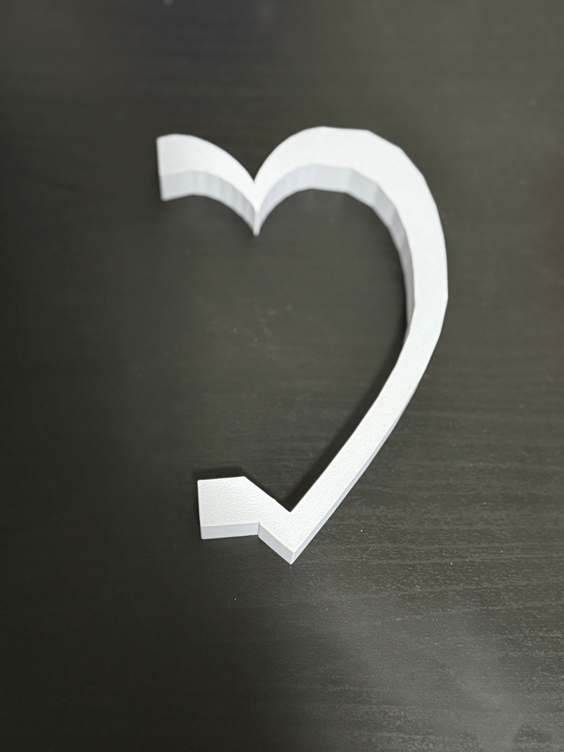 ❤️ Heart-Shaped Epoxy Tumbler Handle