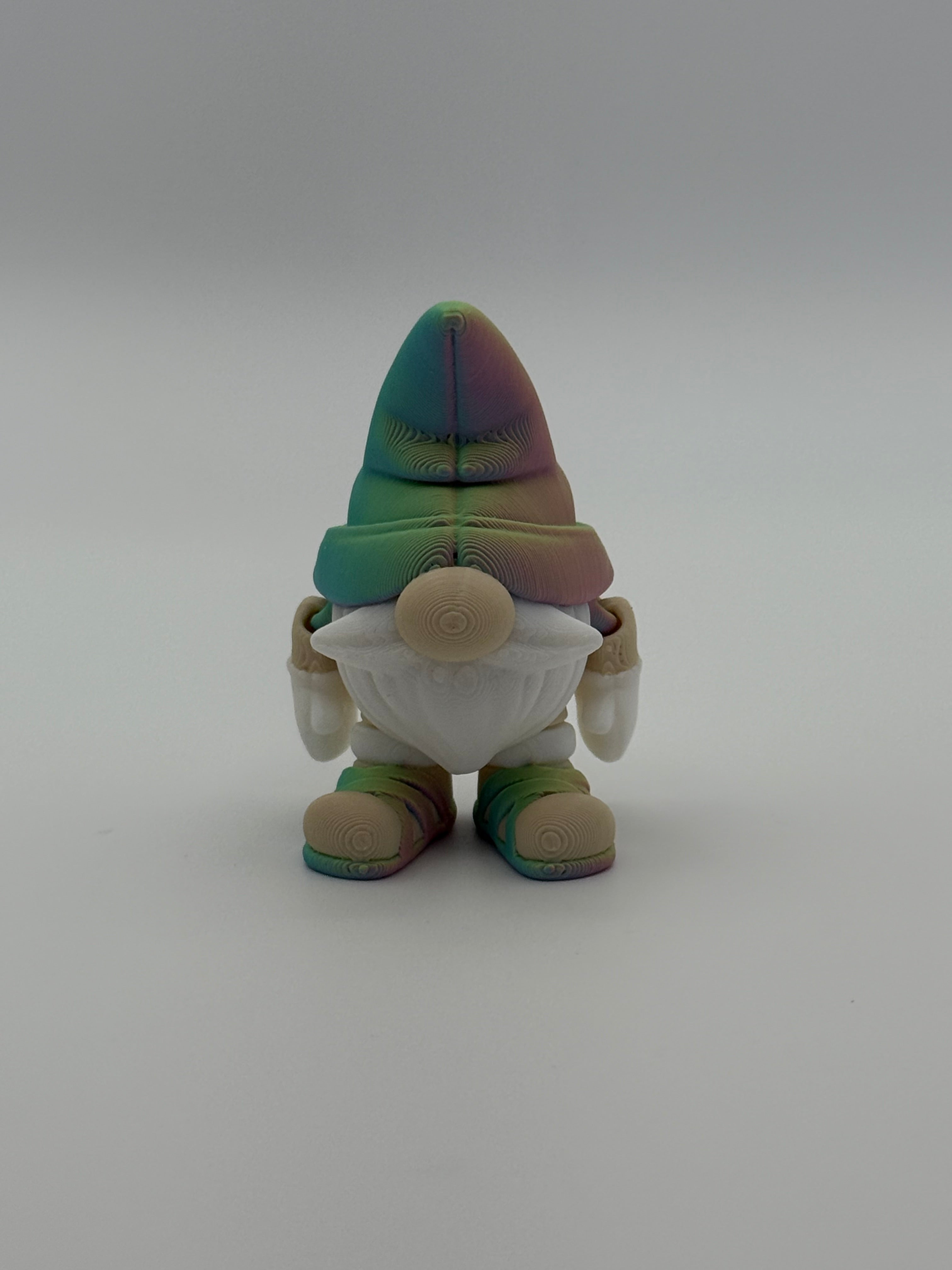 Tiny Gnomes – Male & Female Figurines