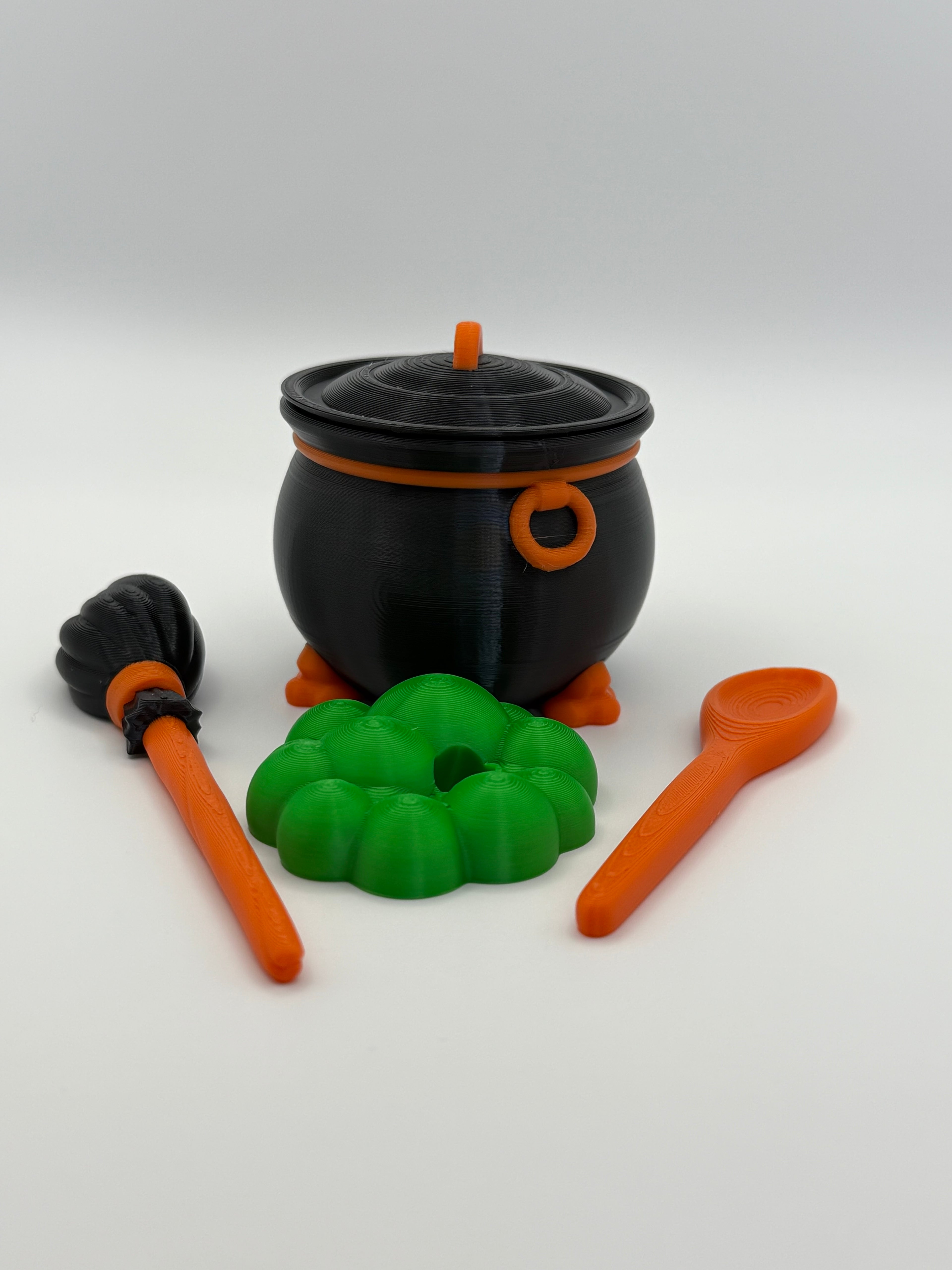 Witch Gnome with Cauldron and Accessories – 5.5” Tall