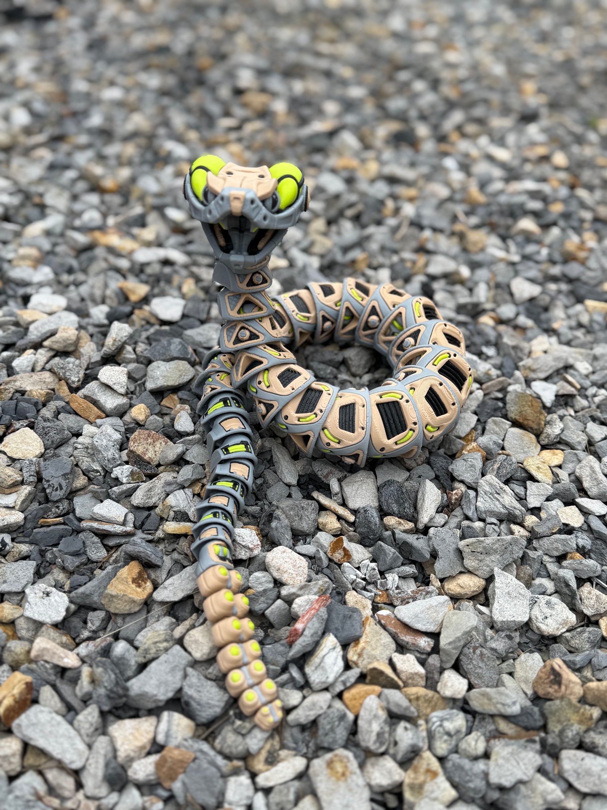 🐍Robo Rattler – The Futuristic 3D Printed Rattlesnake