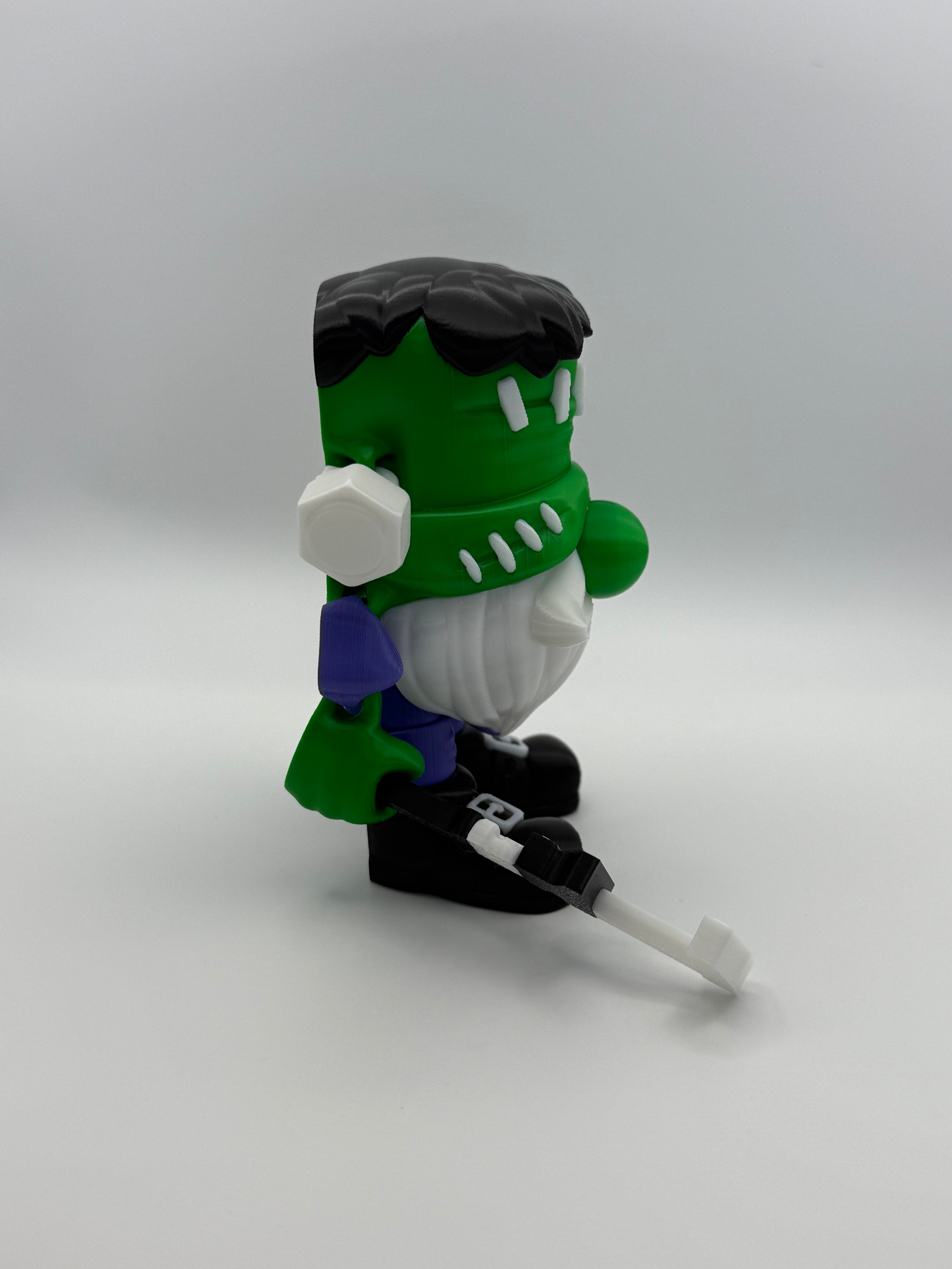 🧟 Frankenstein Gnome – 3D Printed with Pipe Wrench Accessory