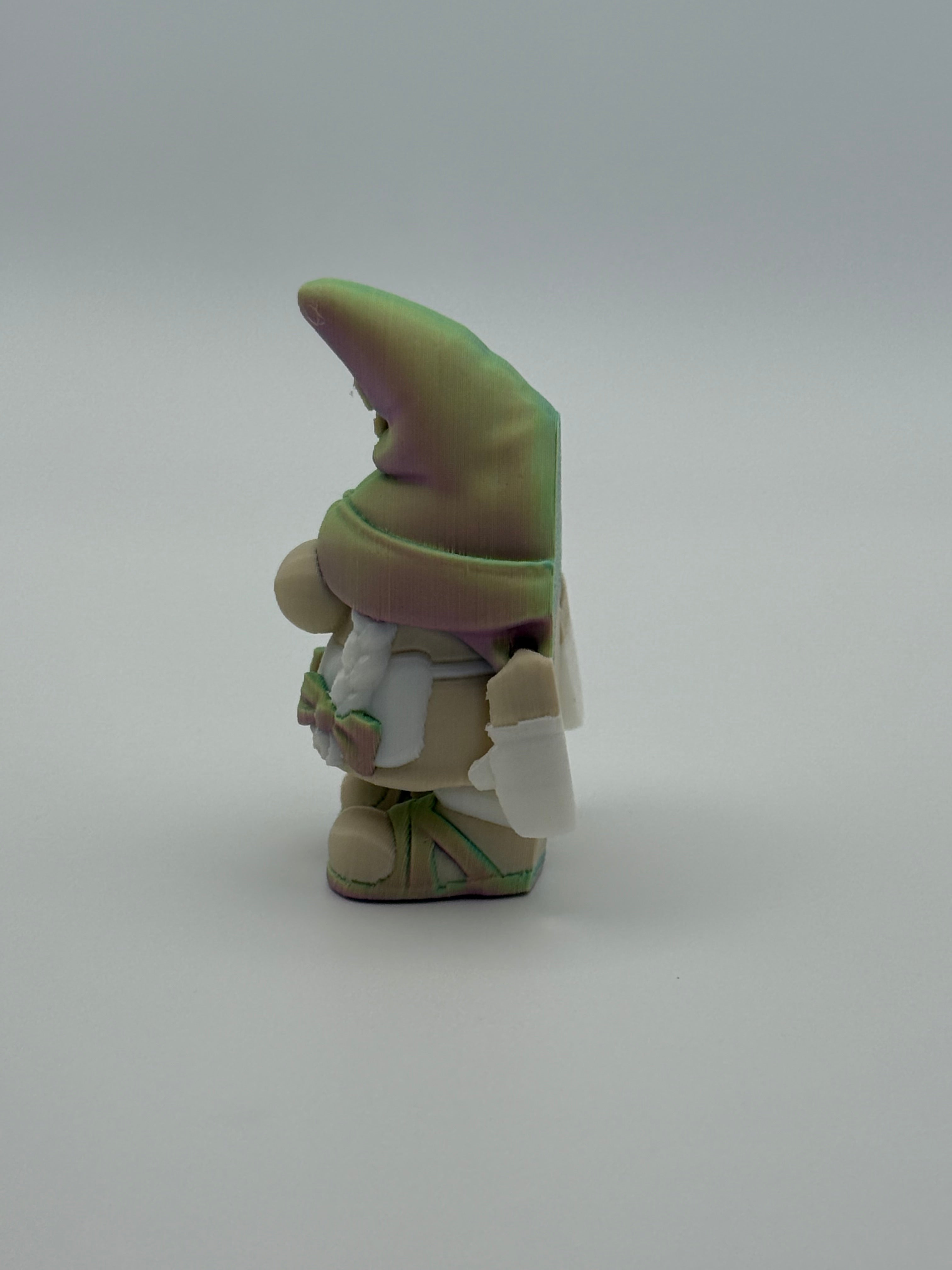 Tiny Gnomes – Male & Female Figurines